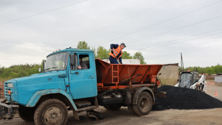 Ямочный ремонт дорог в Братске выполнен на 68%